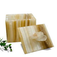 Honey Butter Onyx Box with Quartz